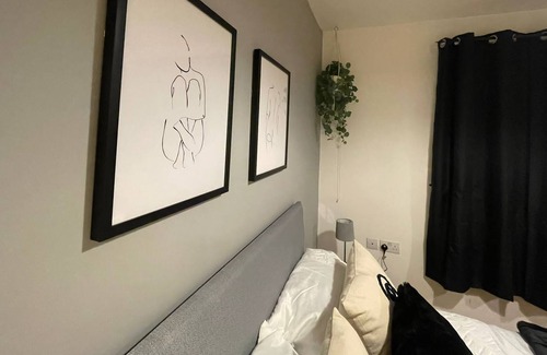 Coventry Apartment | Luxury 2 bed Apt-Free parking