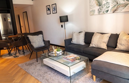 Century City Apartment | Luxury 2 bedroom apartment, in the heart of century city.