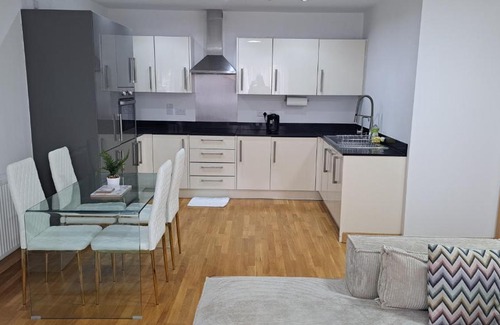 Dartford Apartment | Luxury 2 Bedroom Apartment in Dartford