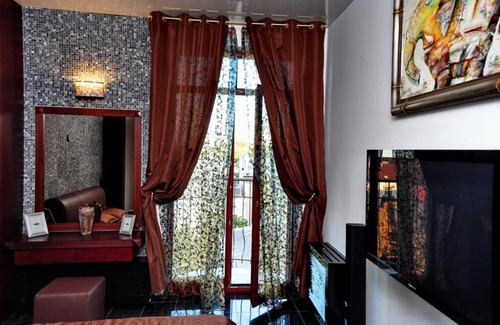 Odessa City Center Apartment | Luxury 2 Bedroom Apartment in the Center Of Odessa