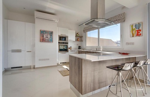 Swieqi Apartment | Luxury 2 Bedroom Penthouse in St Julians