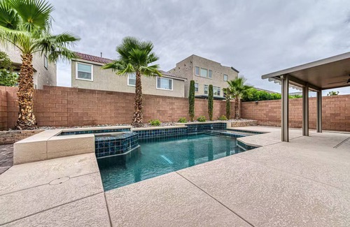Enterprise House | Luxury 2 Story 3 Car Garage Home