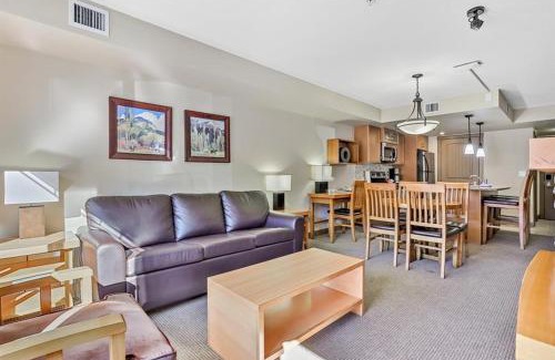 Copperstone Resort Apartment | Luxury 2BR Condo Near Banff & Canmore, Mountain Escape