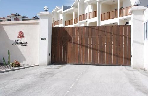IronShore Estates House | Luxury 2BR Home facing Beach w/Pool Montego Bay #3