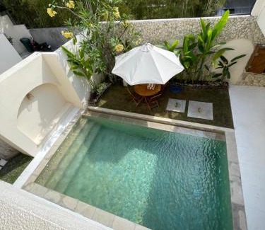 Kuta Villa | Luxury 3 Bed Villa in Kuta with Pool