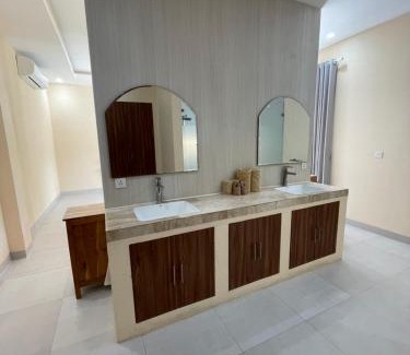 Kuta Villa | Luxury 3 Bed Villa in Kuta with Pool