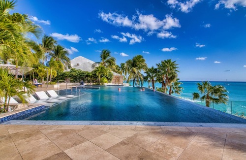 Maho Condo | Luxury 3-Bedroom Condo at The Cliff - Beachfront Resort with Spa & Restaurant