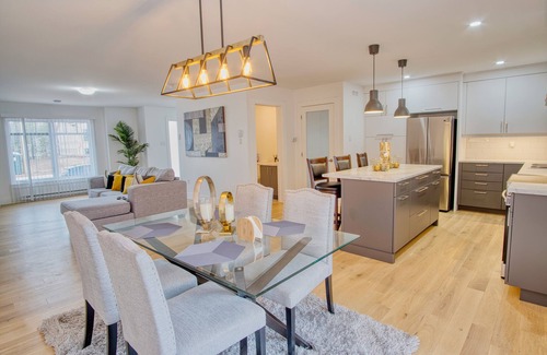 Moncton House | Luxury 3-Bedroom House