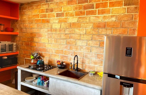 Cerro Apartment | Luxury 3BR Ocean-View Penthouse with Heated Pool - Walk to Beaches & Nightlife