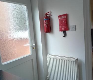 Bedford House | Luxury 4 Bedroom City Centre Retreat FREE PARKING & FREE WIFI