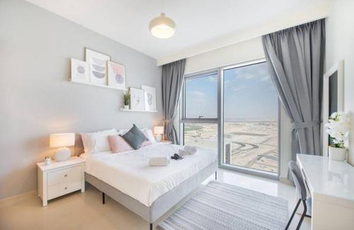 Dubai Apartment | Luxury 42-Floor 1BR flat in Harbour Views
