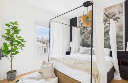 West Town Apartment | Luxury 4br Chicago Pool Table2 Decks Office 5gb