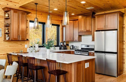 Milam Cabin | Luxury A Frame 5BR Hot Tub & Mountain Views