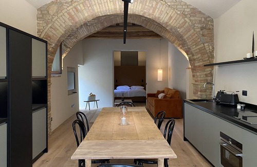 San Quirico d'Orcia Apartment | Luxury apartment with romantic outdoor space