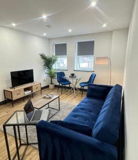 Borehamwood Apartment | Luxury Apartment Close to Elstree & Borehamwood Station