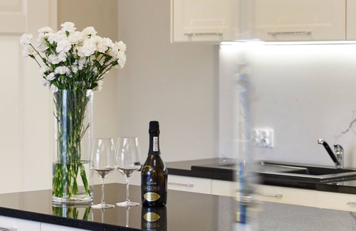 Czestochowa Apartment | Luxury Apartment DeLux in the Center of Częstochowa