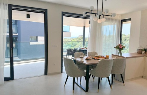 Kozino Apartment | Luxury Apartment Emerald