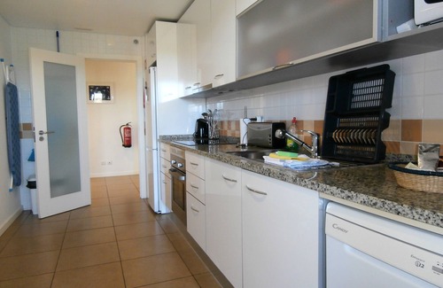 Cavacos Apartment | Luxury apartment in a private condominium, swimming pool, 250m from the beach.