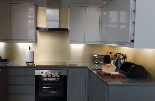 Plymouth Apartment | Luxury Apartment in Grade II listed building