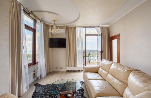 Odessa City Center Apartment | Luxury Apartment in the City Centre
