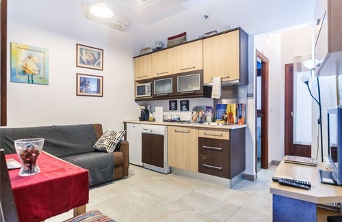 Alfalfa Apartment | LUXURY APARTMENT NEAR CATHEDRAL WITH INTERNET WIFI FREE&SAT (OPTIONAL PARKING)