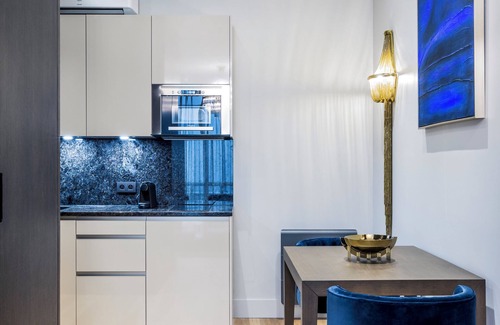 Les Halles Apartment | Luxury Apartment Paris Louvre II