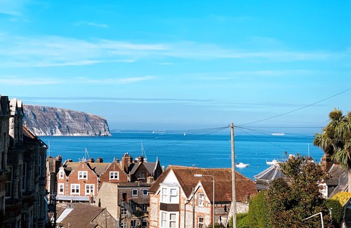 Swanage Apartment | Luxury apartment with balcony, views across Purbeck hills and sea