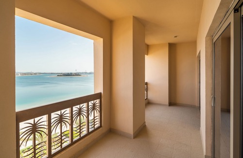 Palm Jumeirah Apartment | Luxury Apartments at Sarai Palm Jumeirah