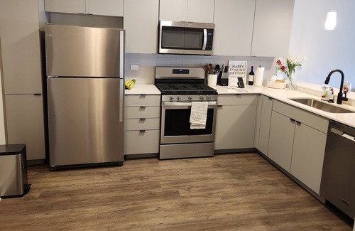 Morton Grove Apartment | Luxury apartments!