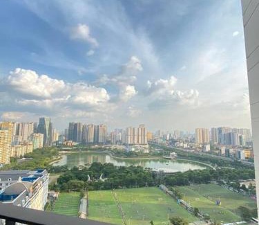 Trung Hoa Nhan Chinh Apartment | Luxury Apt 2BR - VinHomes Dcapitle Tran Duy Hung Street