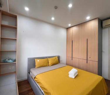 Trung Hoa Nhan Chinh Apartment | Luxury Apt 2BR - VinHomes Dcapitle Tran Duy Hung Street