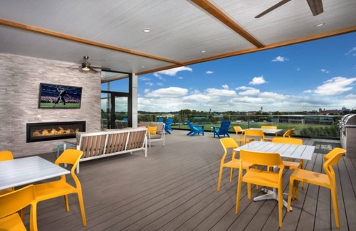 Richmond Apartment | Luxury Apt in Diamond District - Scott’s Addition