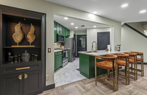 Greenway Plaza-Upper Kirby House | Luxury Art Deco Inspired Home in Upper Kirby