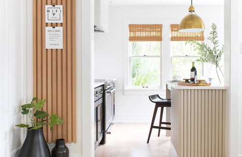 Avondale House | Luxury Avondale Guest House, Walk to Shops