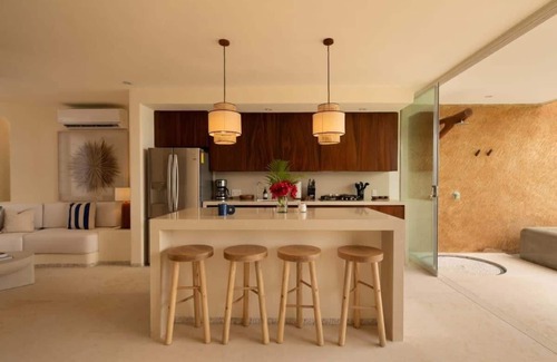 Playa Las Gatas Apartment | Luxury Beachfront Condo with Terrace Jacuzzi