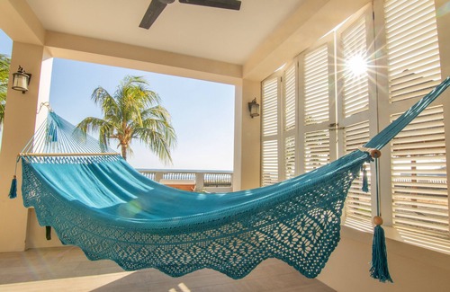 Popoyo House | LUXURY BEACHFRONT - Ola Popoyo - 5 BR/4Bath By far the best house in Popoyo