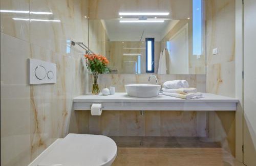Necujam Villa | Luxury Beachfront Villa Raquel with Private Pool & Gym at Šolta, Croatia