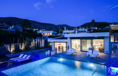 Palaia Fokaia Villa | Luxury Beachfront Villa Selenia Gold in Sounio