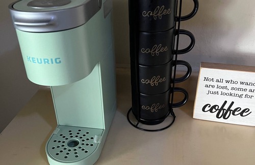 Dominicus Apartment | Luxury Beachside Apartment with Rooftop Terrace & Private Jacuzzi – Sleeps 6