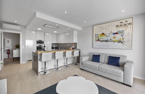 Patio Apartment | Luxury Brand New Apartment With Stunning Sea Views