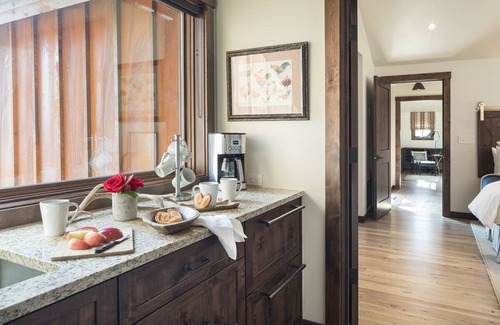 Teton Village House | Luxury cabin in Teton Village with ski slope views