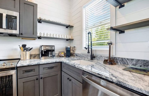 Sevierville Cabin | Luxury Cabin | Lake Views, EV Charger, Game Room!