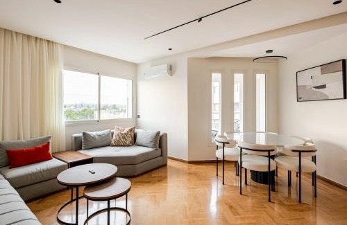 RACINE EXTENSION Apartment | Luxury central apartment not overlooked