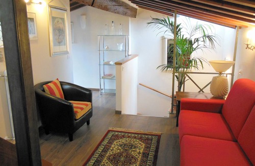 Santissima Annunziata Apartment | Luxury Central Apartment.Terrace with views of all Florence. Lift. Fiber WIFI.AC