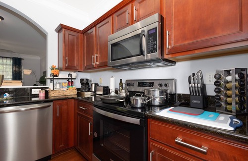 Charlotte House | Luxury Chic Minimalist Townhouse