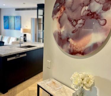 Brisbane Central Business District Apartment | Luxury City Oasis