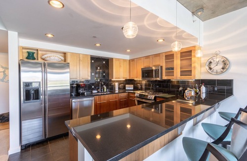 Coeur d'Alene Condo | Luxury Coeur D’ Alene Condo, steps from the Spokane River and Centennial Trail.