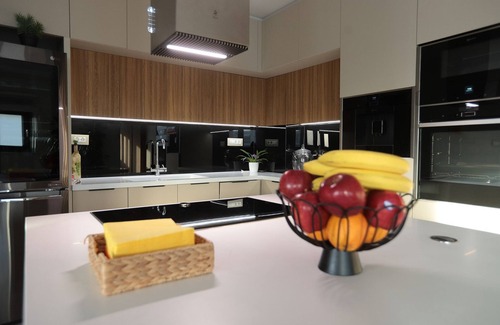 Palaio Faliro Apartment | Luxury condo in Athens Riviera!