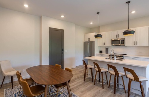 Manhattan Condo | Luxury Condo in Grand Mere near Colbert Hills Golf Course