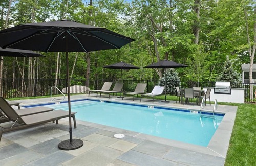 Cape Porpoise Condo | Luxury condo with views & amazing location! Minutes to town and beaches